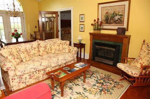 Harmony Hill Bed & Breakfast Sparta Esterno foto