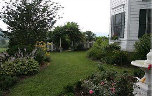 Harmony Hill Bed & Breakfast Sparta Esterno foto